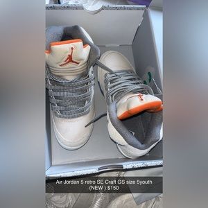 Selling shoes different prices click on photo and look at price